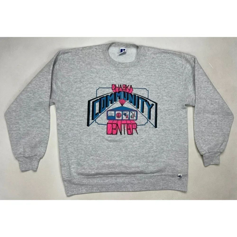 VINTAGE Community Center Chaska 1991 Crewneck Sweatshirt Men Medium Gray 90s